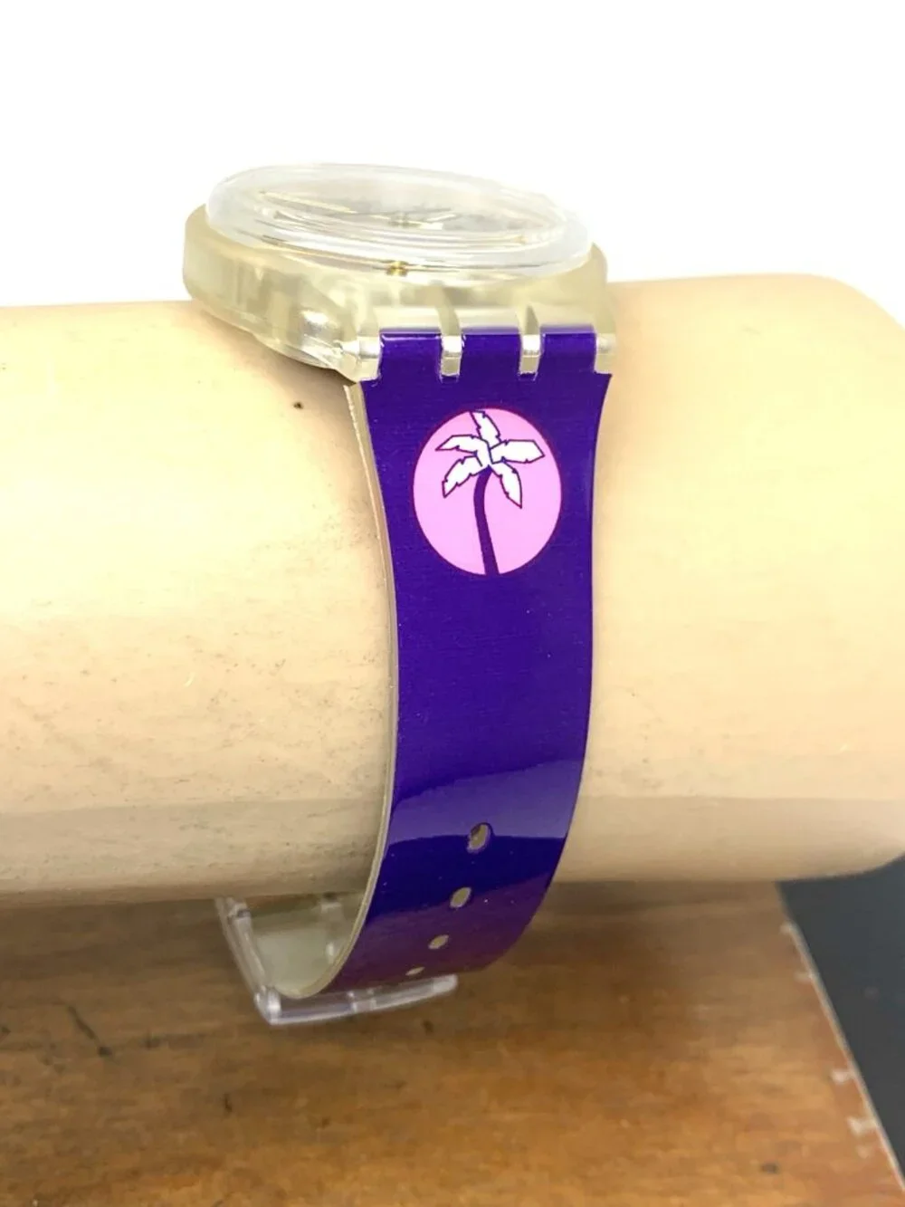 Swatch Unisex Watch GK209C Miami Swiss Quartz Pink Blue Rubber Vintage 1994 34mm